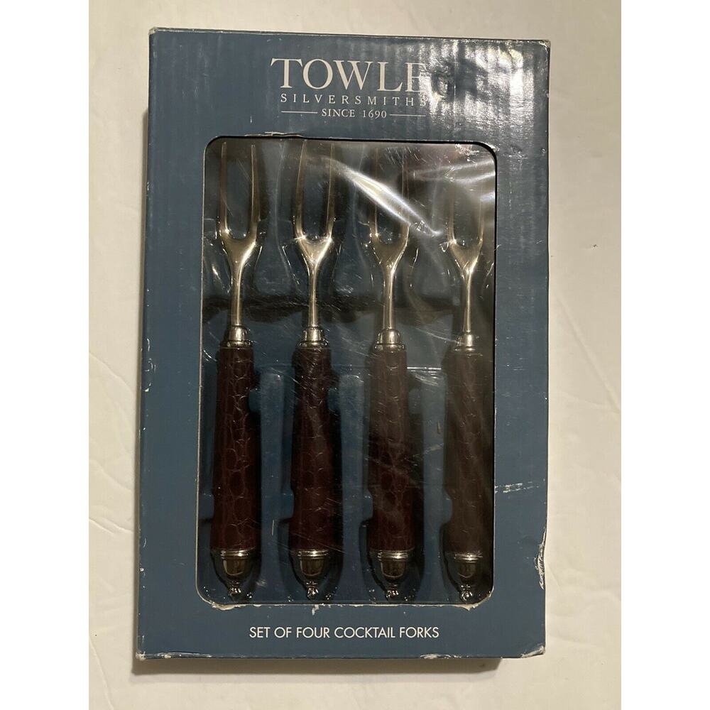 TOWLE Living Stainless Steel Crocodile Print Cocktail Forks‎ Set of 4